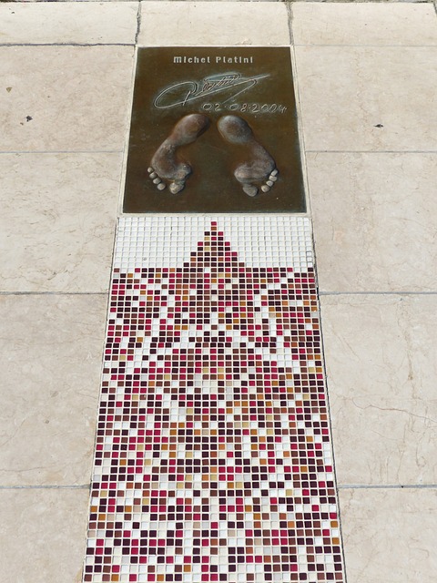 全队稳定而 全队稳定而